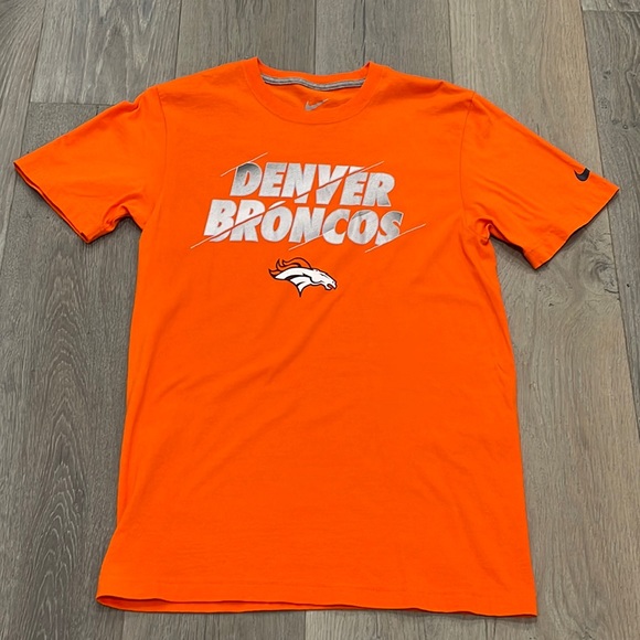 Nike Other - Unisex Nike NFL Denver Broncos T- Small